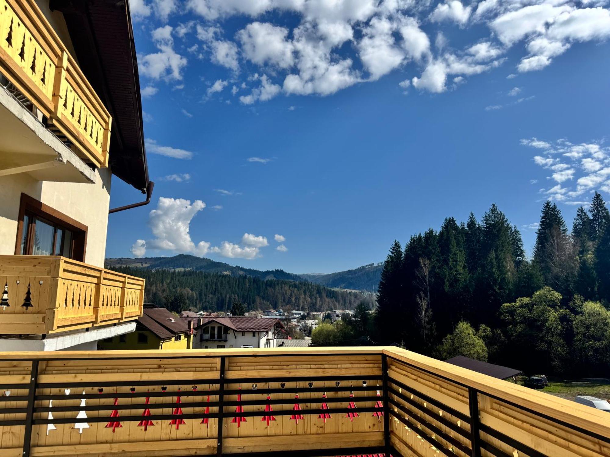 Chalet Minut วาตราดอร์เนย์ ภายนอก รูปภาพ