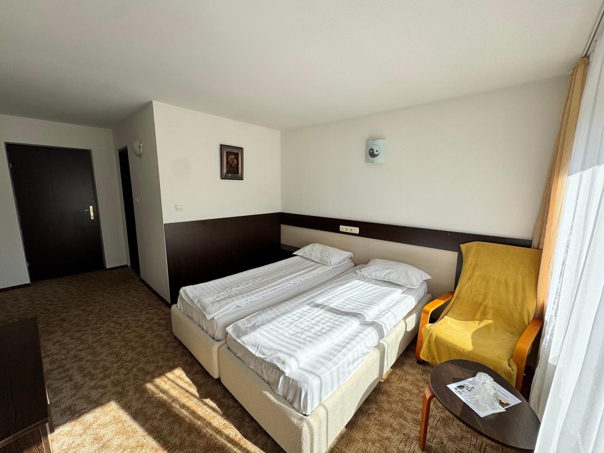 Chalet Minut วาตราดอร์เนย์ ภายนอก รูปภาพ